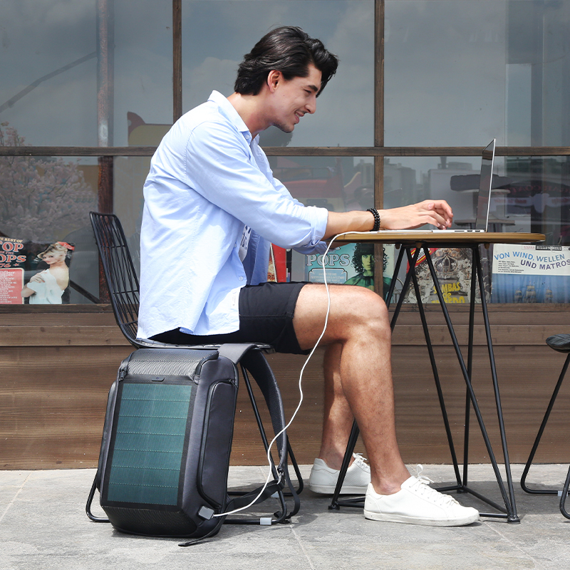 Mochila portatil con celdas Solares Beam Backpack Kingsons